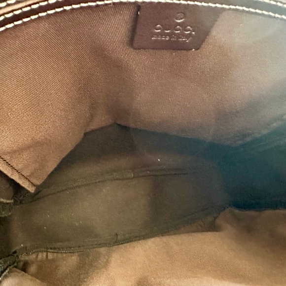 100% Authentic Gucci Front Zip Messenger Bag - Picture 9 of 10